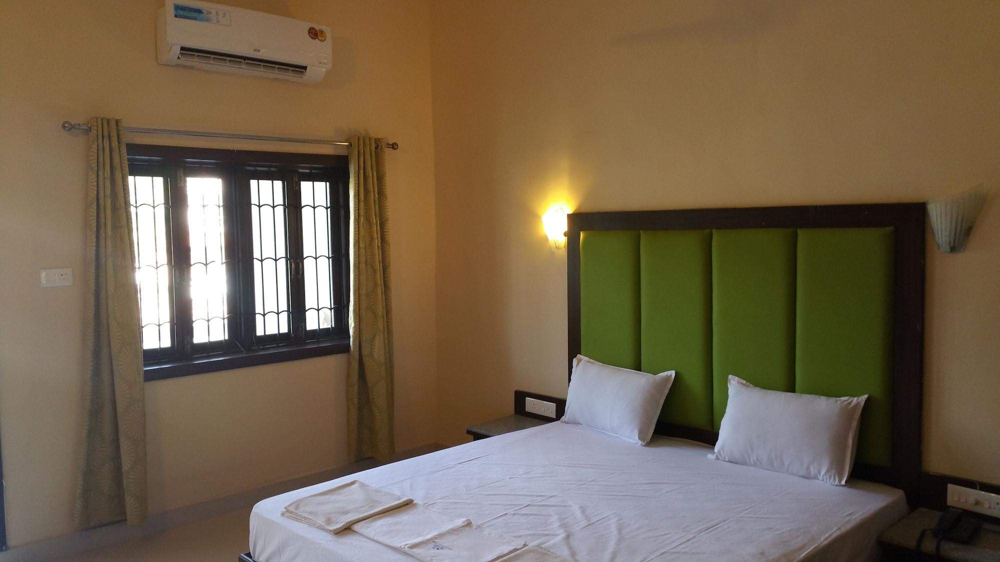 Hotel Riverside Baga Luaran gambar