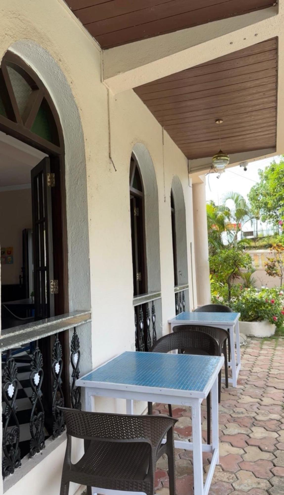 Hotel Riverside Baga Luaran gambar