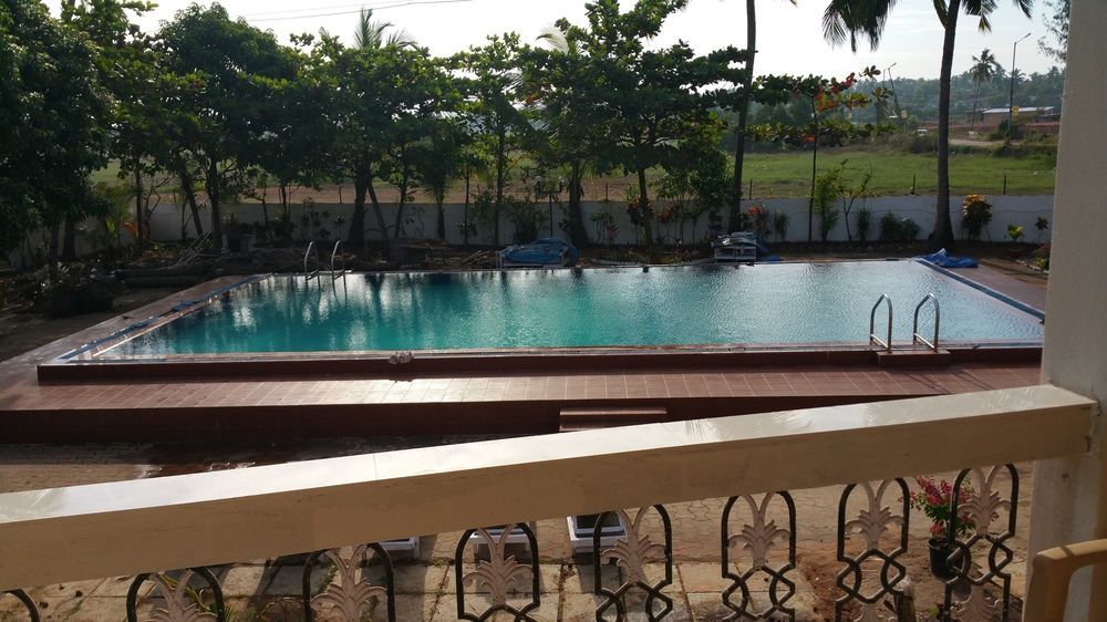 Hotel Riverside Baga Luaran gambar